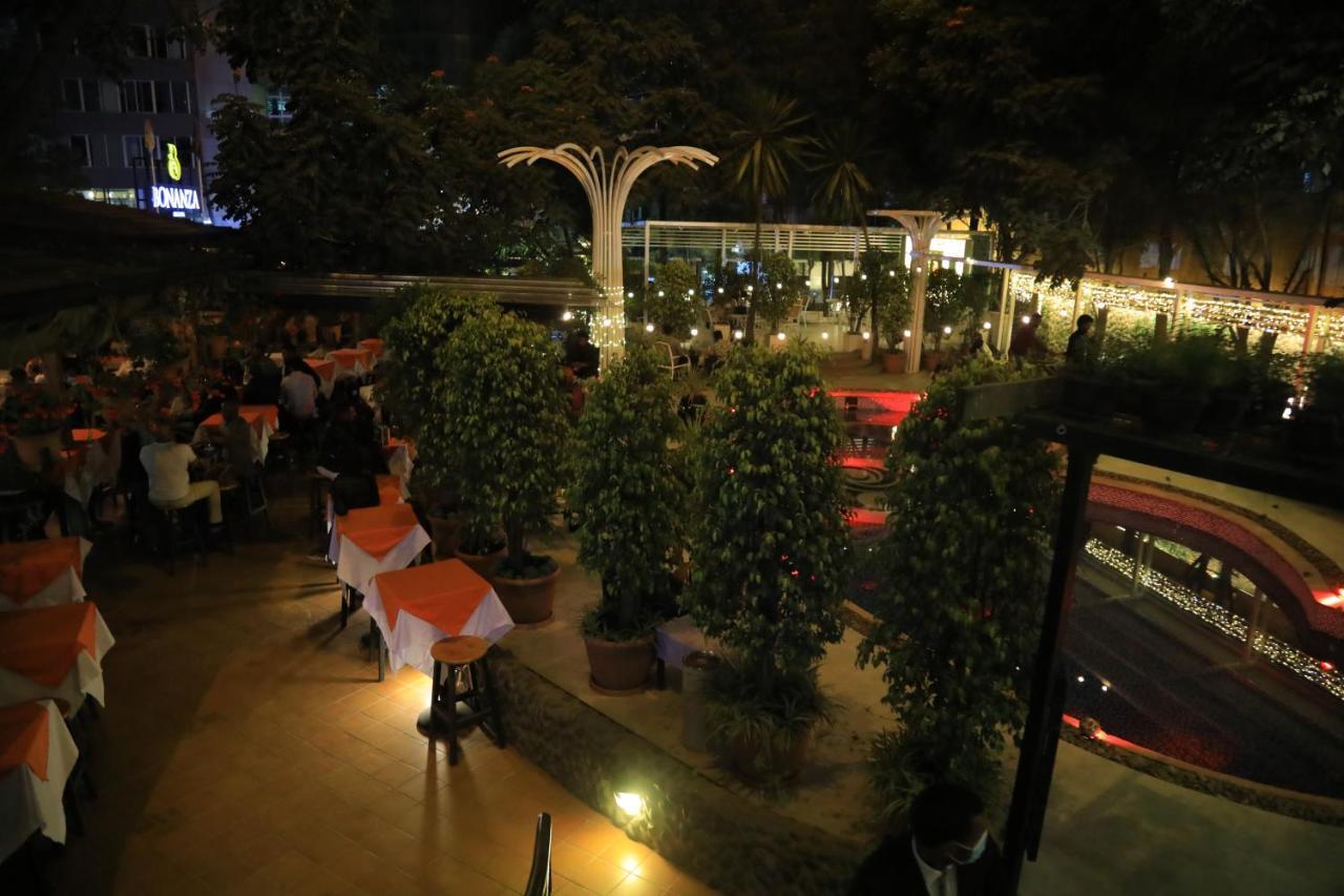 Bonanza Addis Hotel Exterior photo